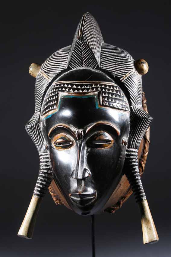 masque africain le plus cher